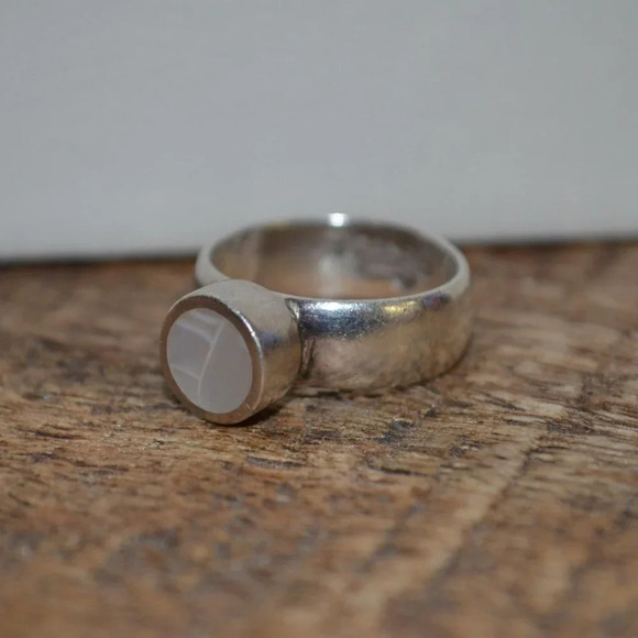 Soul Flower Jewelry - Soul Flower Sterling Silver 925 Cocktail Solitaire Ring Round  White Stone 7 3/4